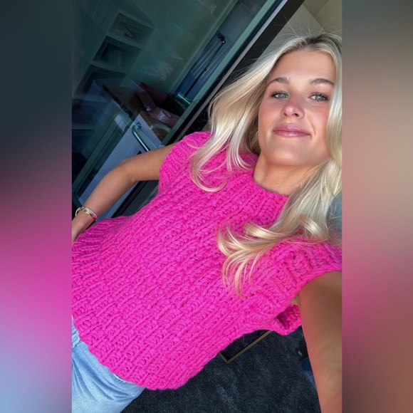NWT English Factory hot pink knit sweater vest! 🩷 - Picture 3 of 3